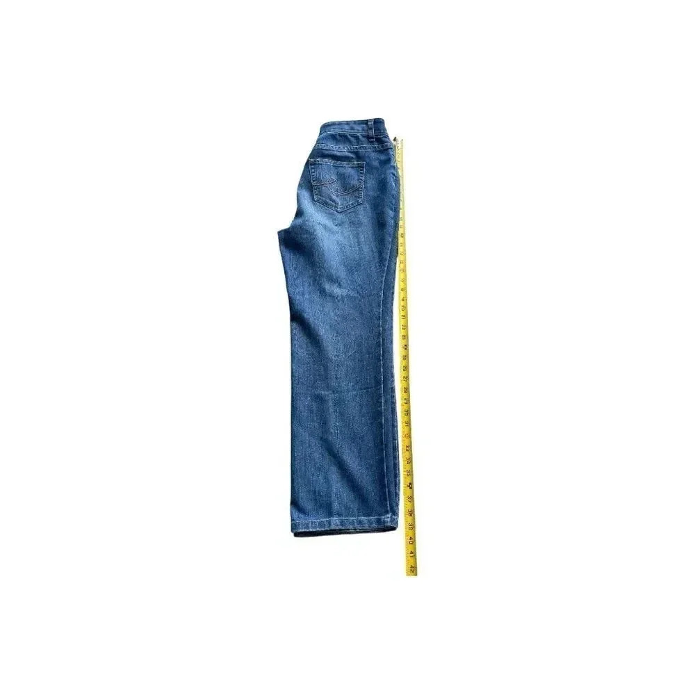 Christopher & Banks Jeans, women’s, 10P, Classic Petite Straight Leg Jeans. - Picture 4 of 13